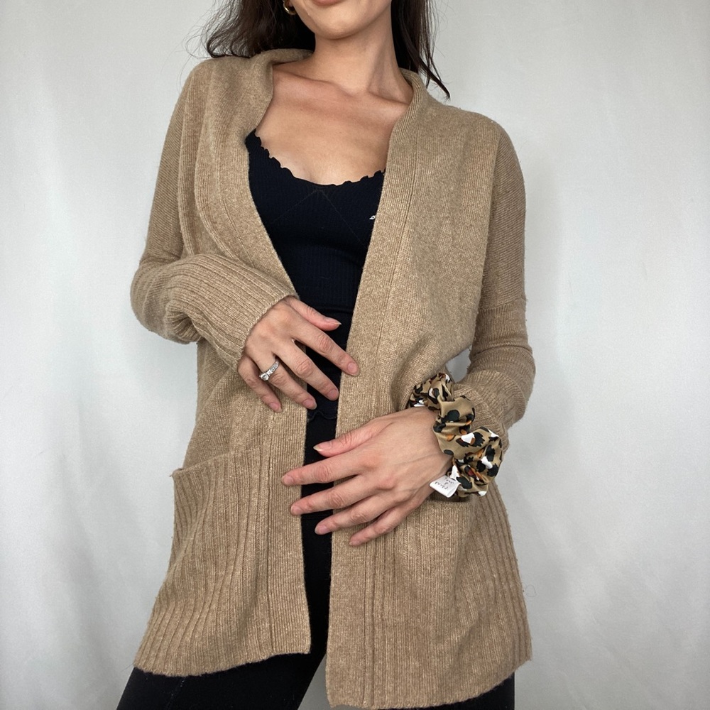 Sunday Best Cardigan - Picture 4 of 4
